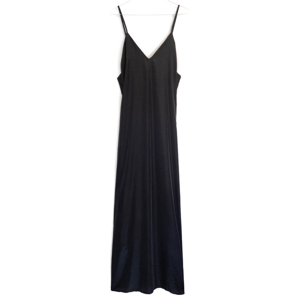 Low Scoop Back Long Plunging Maxi Dress